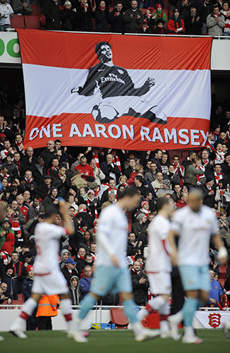 Aaron Ramsey unfurled.jpg